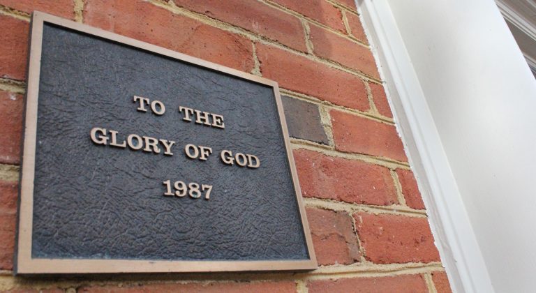 To the Glory of God sign